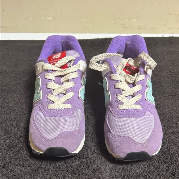 New Balance Lavender and Aqua Sneakers - Picture 1 of 4